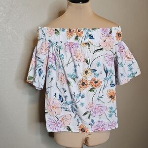 NWT Crown &‎ Ivy Small White Multicolor Floral Off-Shoulder Ruffle Blouse